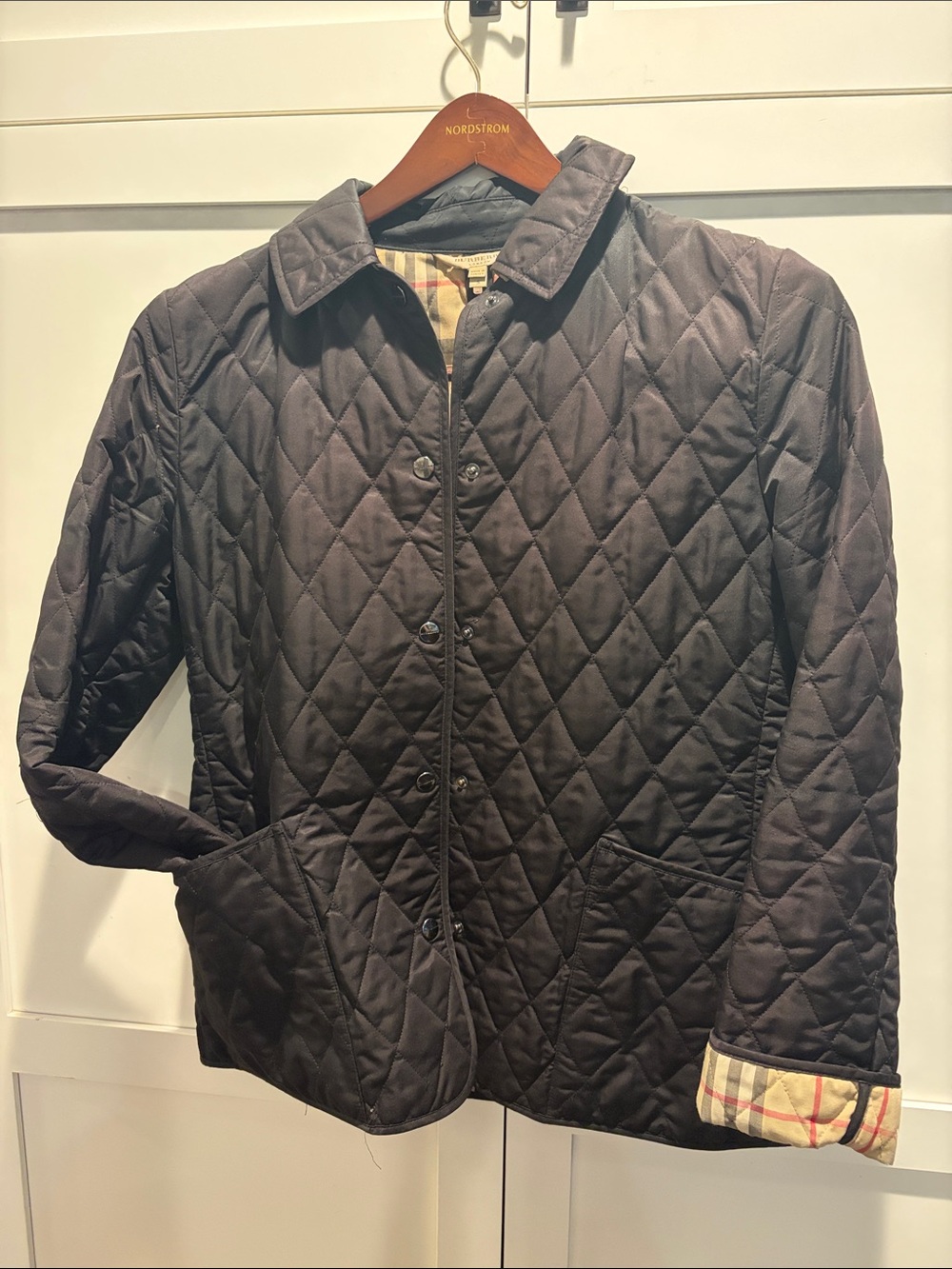 Authentic Burberry Quilted Lightweight Jacket in Dark Brown with Check Lining